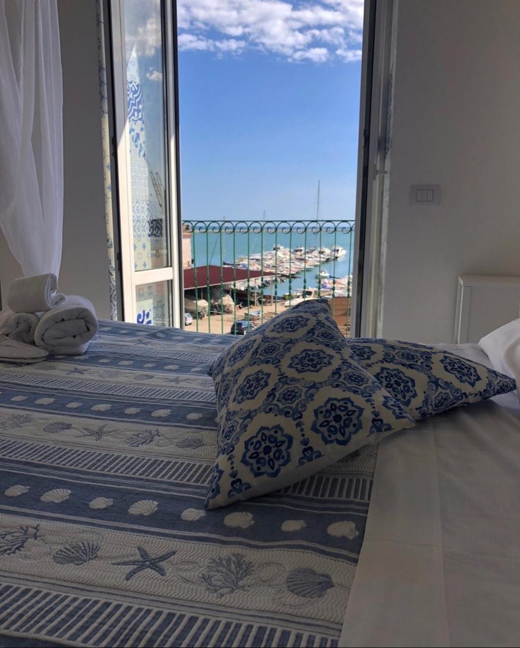 Apartment Relais Mareluna - Luxury Salerno